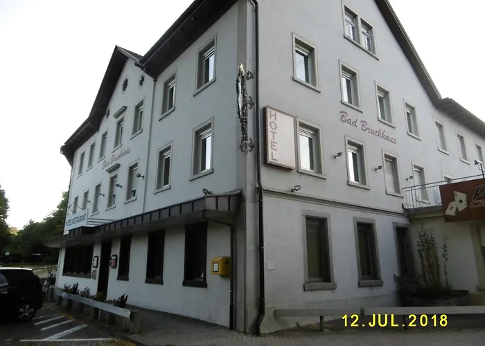 Bad Bruckhaus Erlebnishotel 발드슈트티엔겐