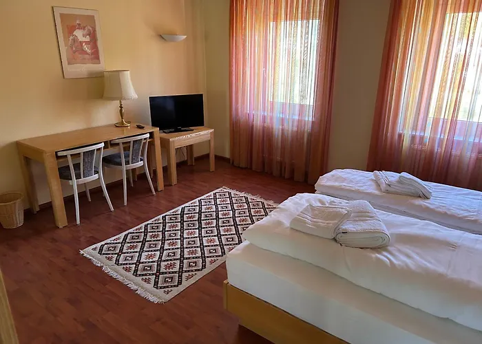 Bad Bruckhaus Erlebnishotel 발드슈트티엔겐