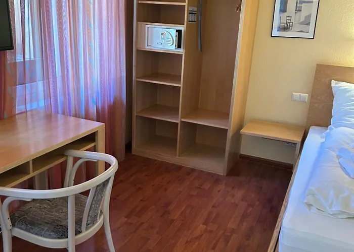 호텔 Bad Bruckhaus Erlebnishotel 발드슈트티엔겐