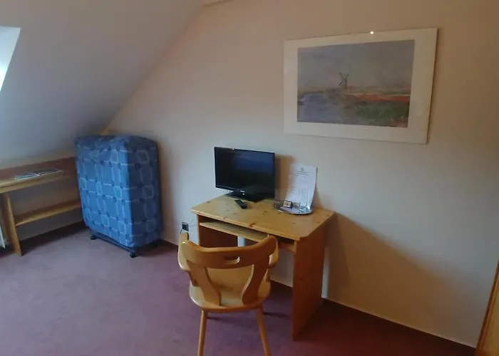 Bad Bruckhaus Erlebnishotel * 발드슈트티엔겐