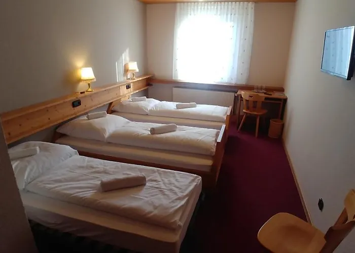 Bad Bruckhaus Erlebnishotel 발드슈트티엔겐